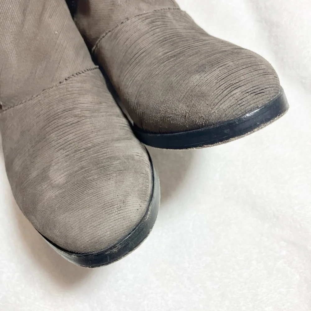 🔥Eileen Fisher Leisel textured leather ankle booties sz6.5